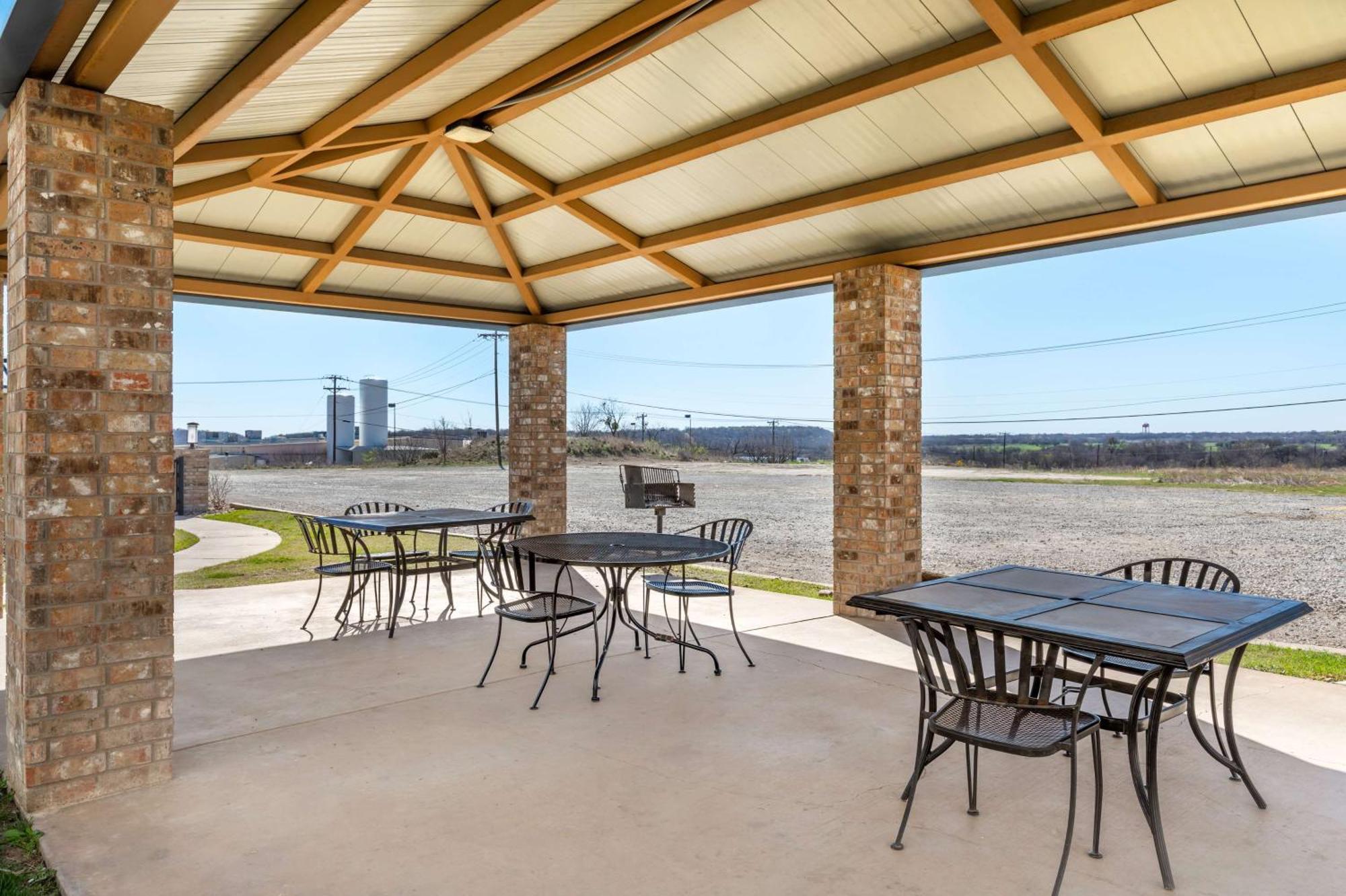 Best Western Club House Inn & Suites Mineral Wells Kültér fotó