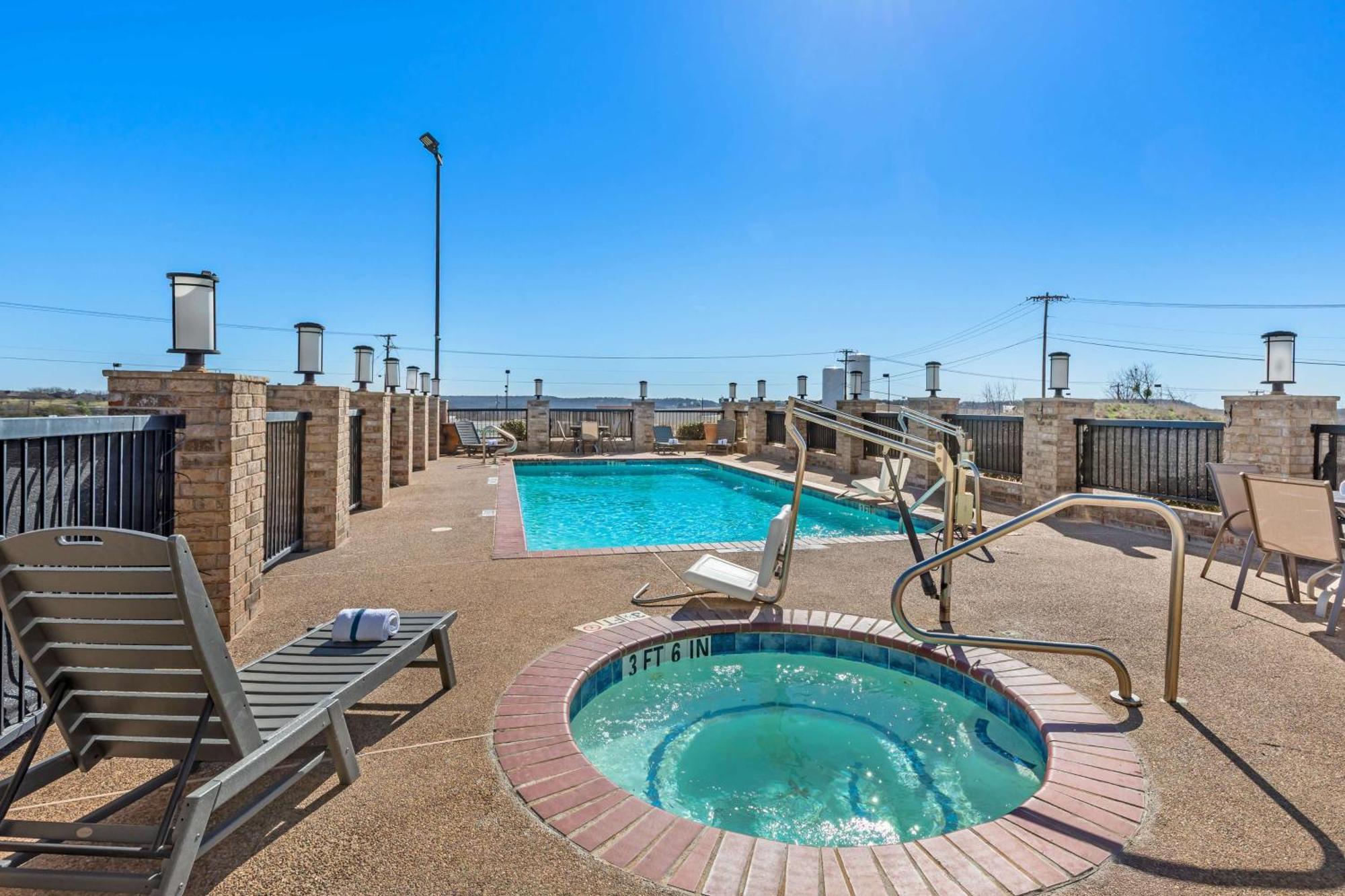Best Western Club House Inn & Suites Mineral Wells Kültér fotó